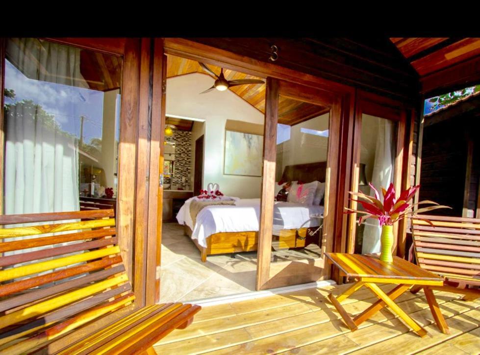 DayDreamin Boutique Hotel San Pedro  Extérieur photo